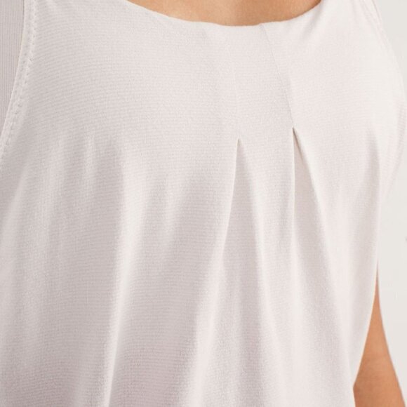 Lululemon Practice Freely Tank Dune Size 6 - Picture 6 of 13